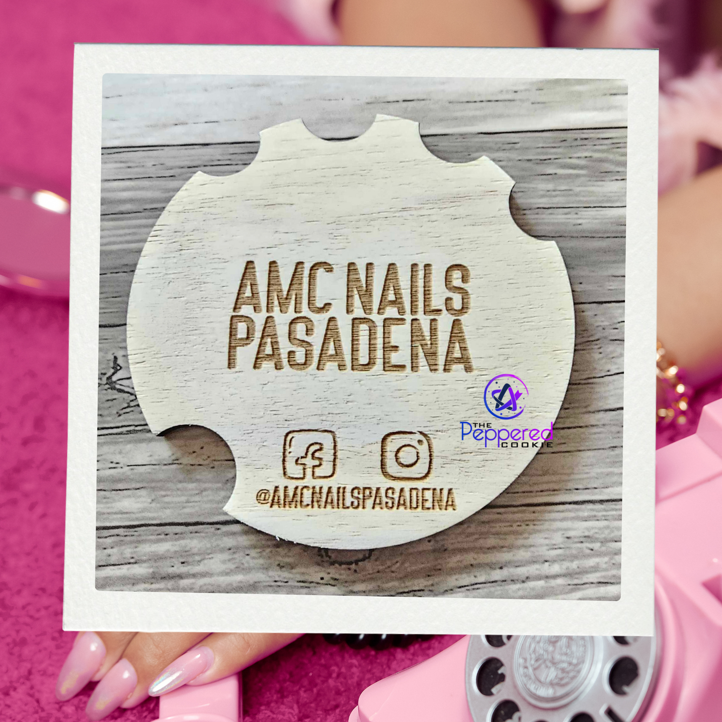 Nailfie Disc - Nail Photo Prop